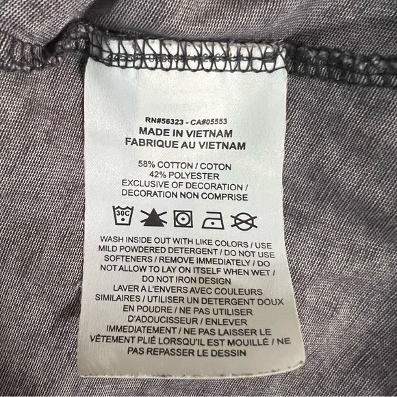 Nike Men's Dark Gray Long Sleeve Tee - Picture 5 of 5